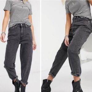 Levi's Silver Tab Black Mom Jeans Size 26